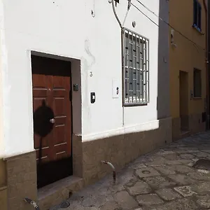 First House Casa vacanze